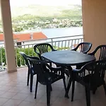 In With Sea View, Balcony, Air Conditioning, Wifi Grebastica