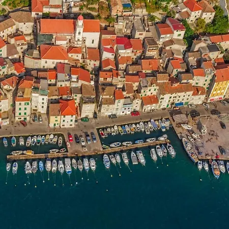 In With Sea View, Balcony, Air Conditioning, Wifi * Grebastica