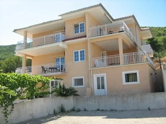 In With Sea View, Balcony, Air Conditioning, Wifi