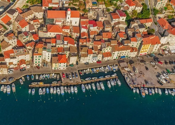 In With Sea View, Balcony, Air Conditioning, Wifi * Grebaštica