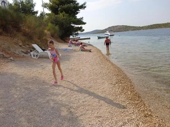 In With Sea View, Balcony, Air Conditioning, Wifi